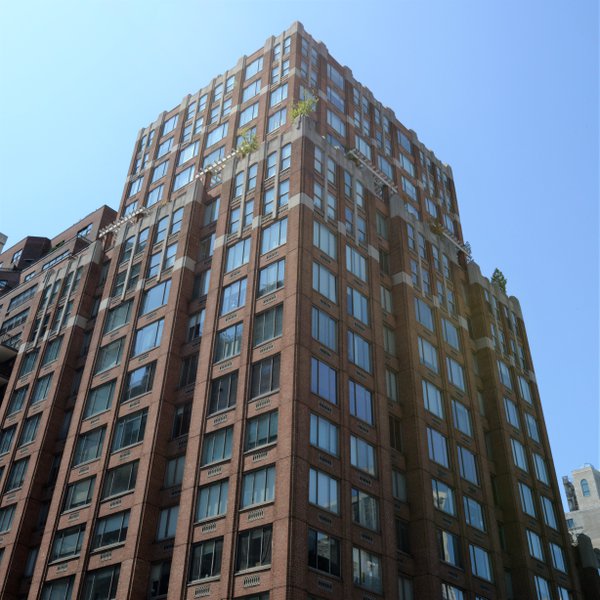 
            Wellington Tower Building, 350 East 82nd Street, New York, NY, 10028, NYC NYC Condos        